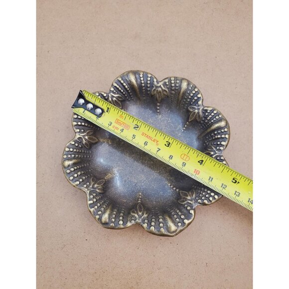 Vintage / BRASS SOAP DISH / Solid Brass Soap Holder Soap Dispenser Vintage - Picture 8 of 10